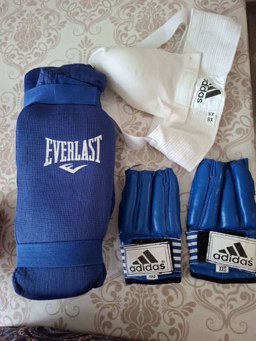 Продам защиту для карате.