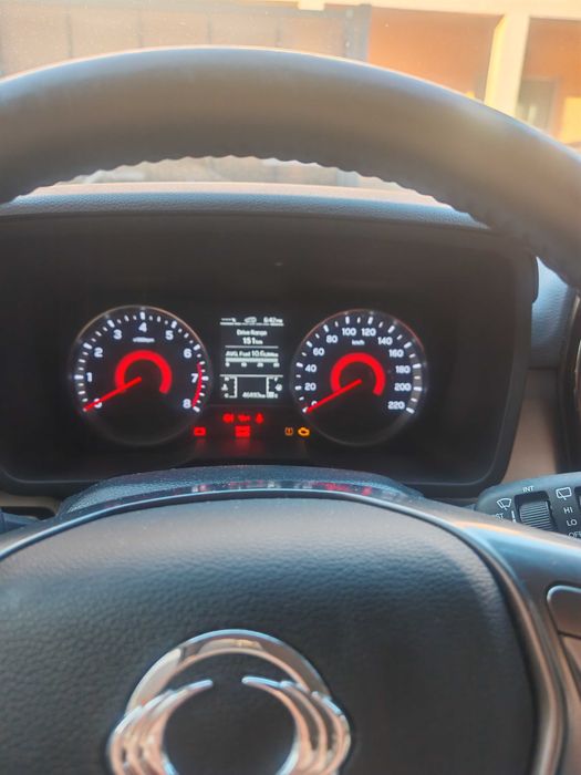 SsangYong Tivoli – 2021 – 47.000 km – Benzină – M6 – Stare excelentă