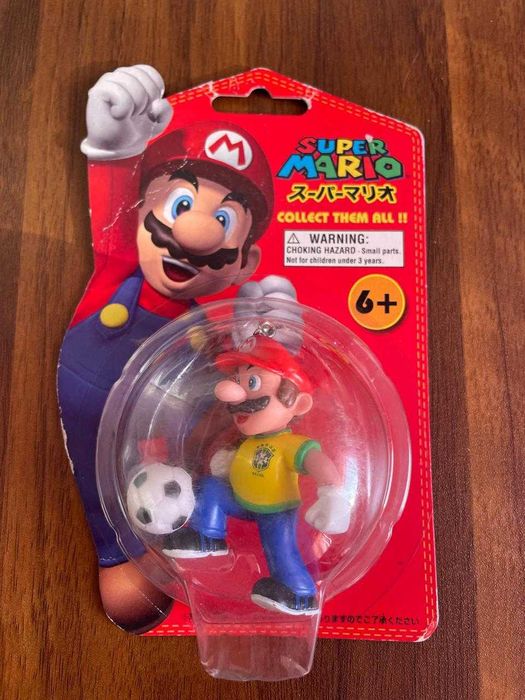 Брелок Mario от Nintendo оригинал