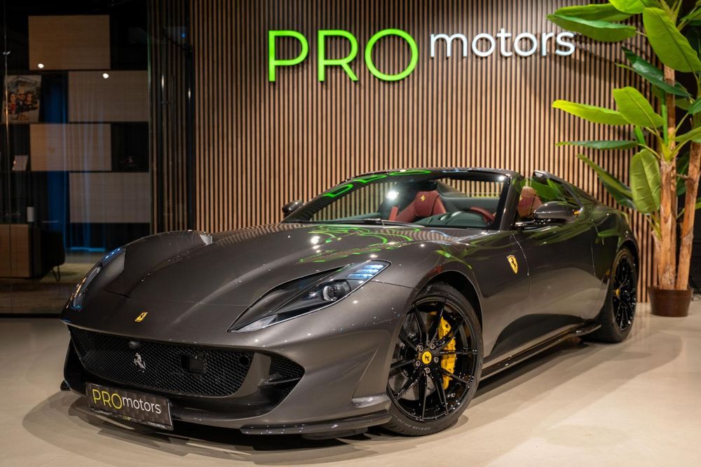Ferrari 812