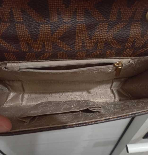 Оригинална чанта Michael Kors със сертификат