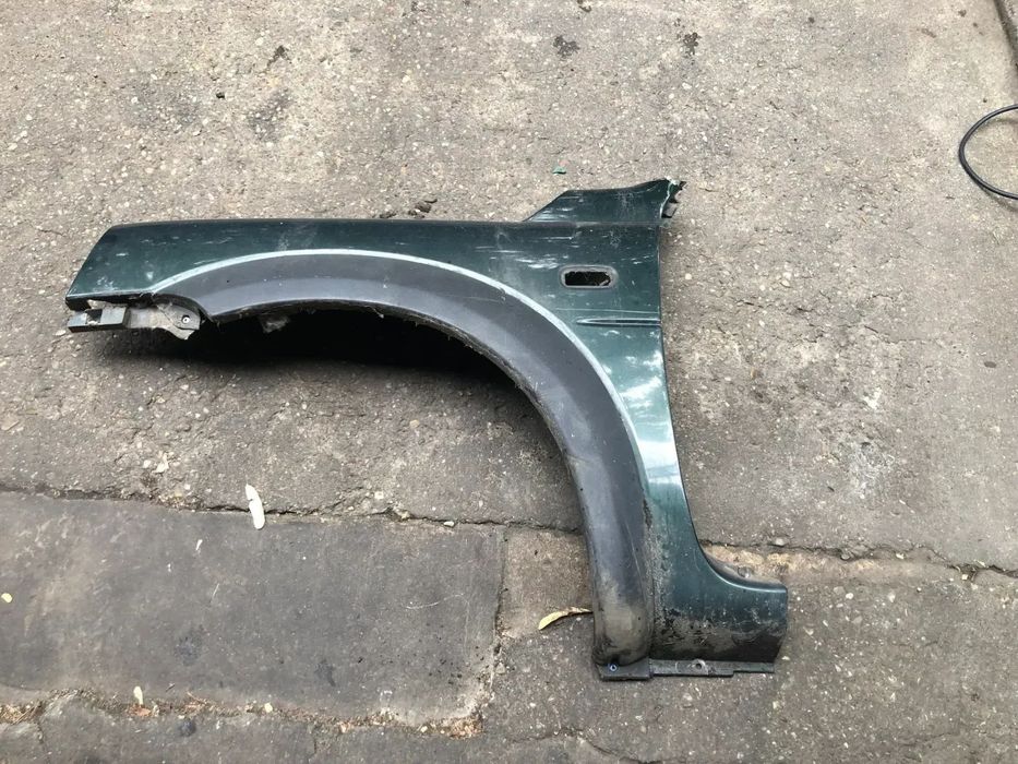 Aripa stanga/Aripa dreapta fata Land Rover Freelander 1 verde 2002