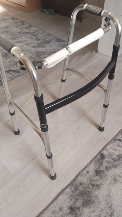 Ходунки медицинские для взрослых