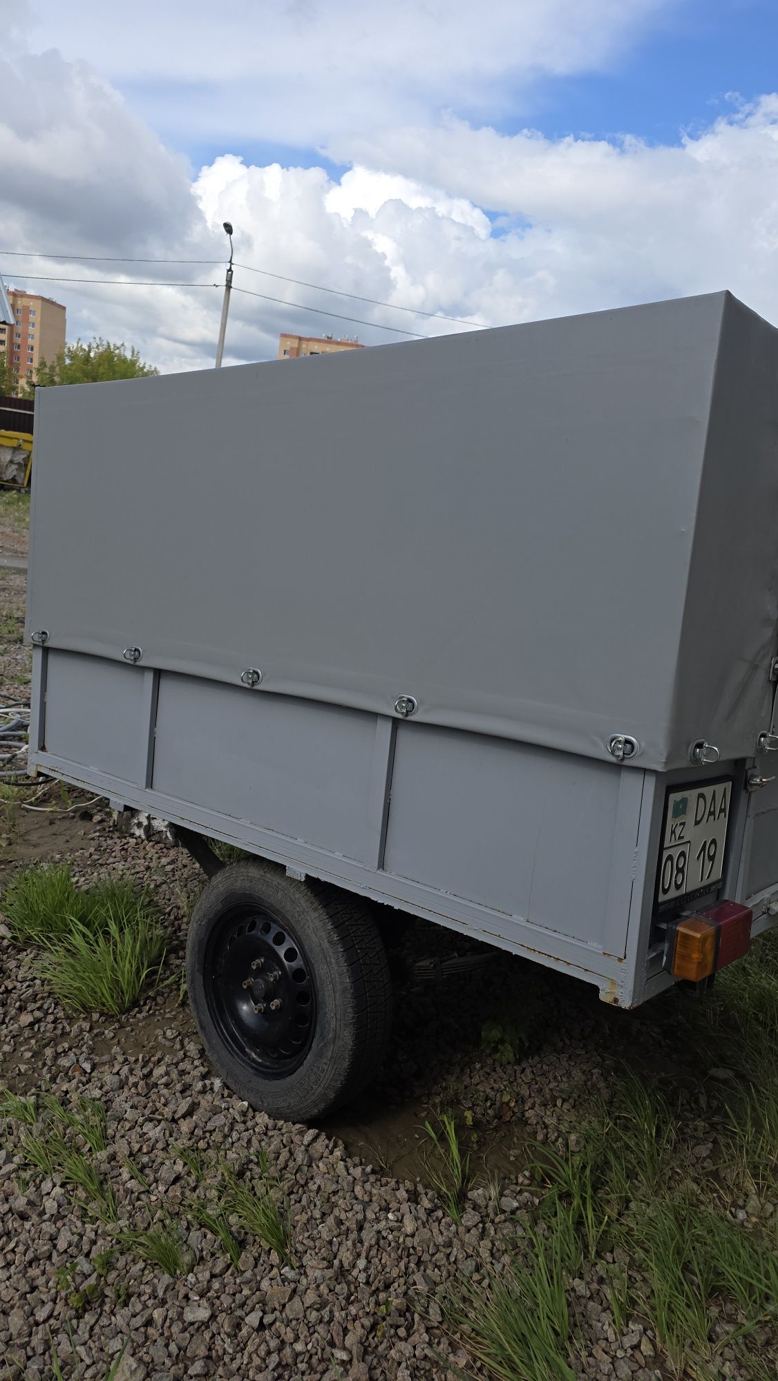Продам прицеп легковой