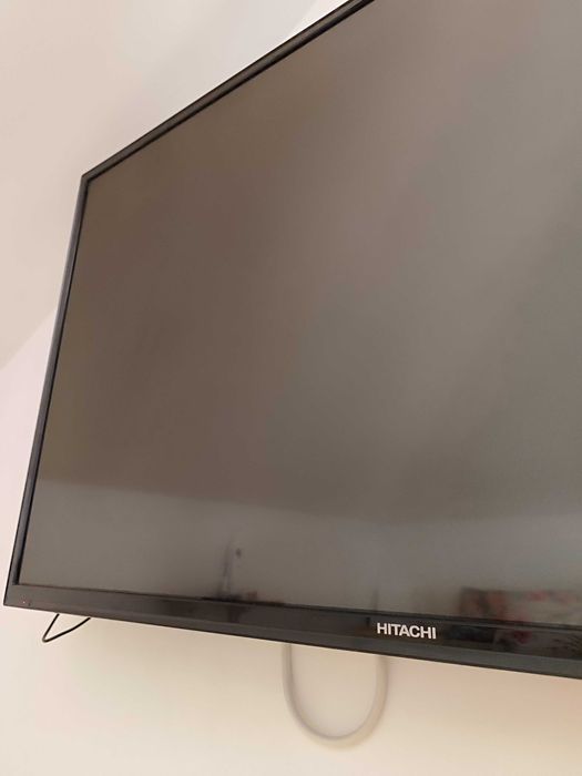 Hitachi Smart TV 43" – 230 лв