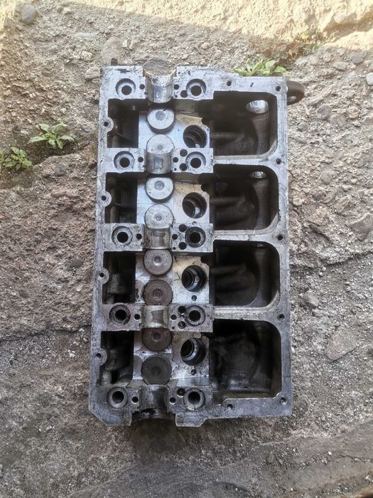 Глава за vw passat 5,5