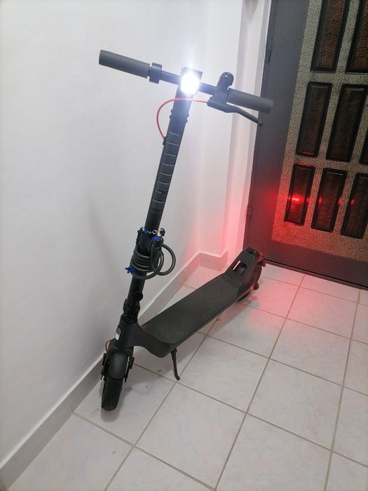 Trotinetă electrică