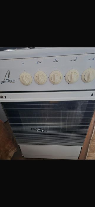 Продам газовую плиту за 25 000