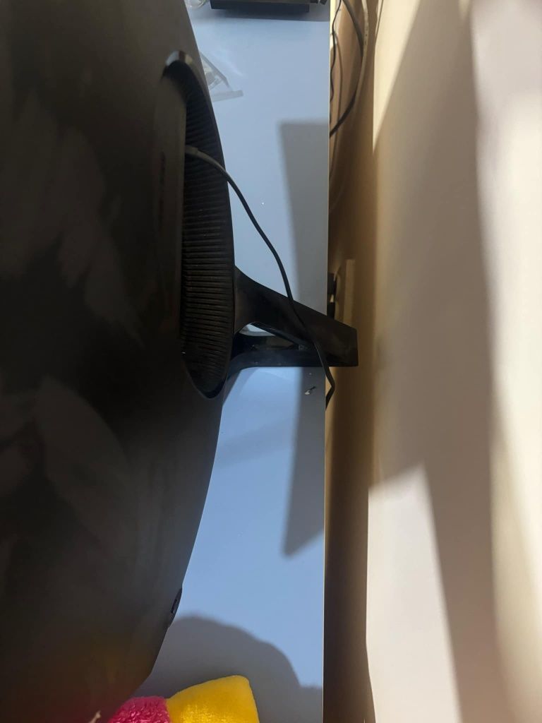Гейминг монитор Samsung - 24RG52F, 24"