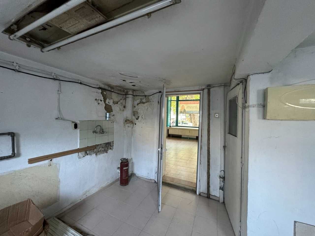 Дава се под наем Магазин в Шумен, Томбул джамия - 139 кв.м за 960 € - Снимка #5