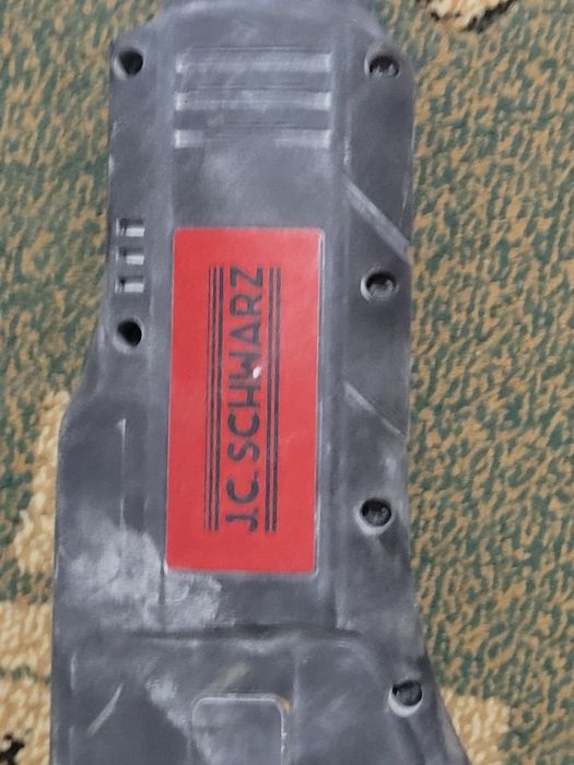 Girafa j.c.schwarz  electrica
