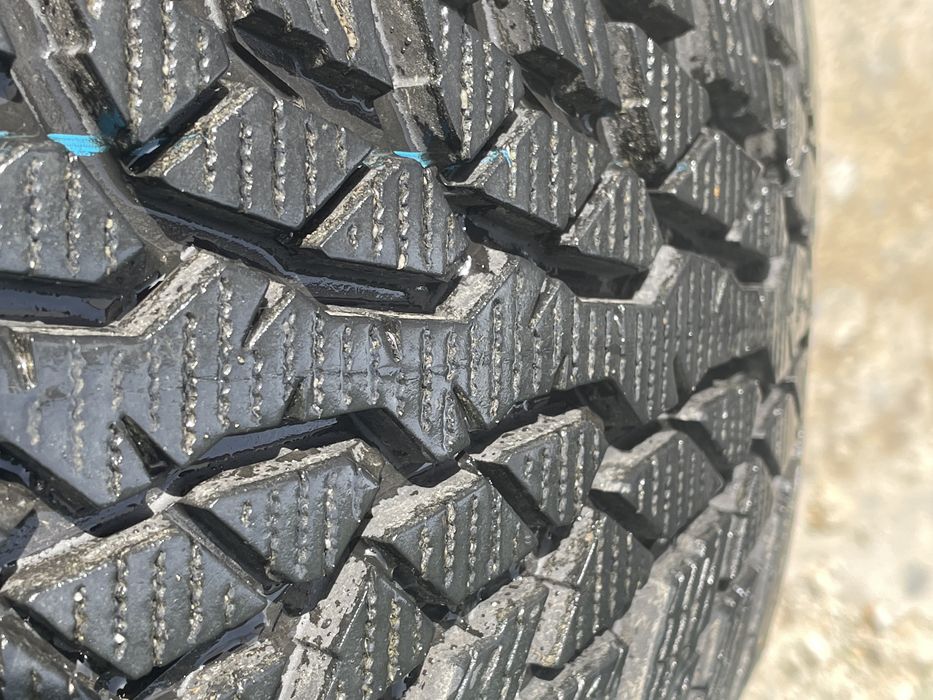 Vand urgent Jante iarna nokian complet !