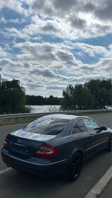 Mercedes Benz CLK240