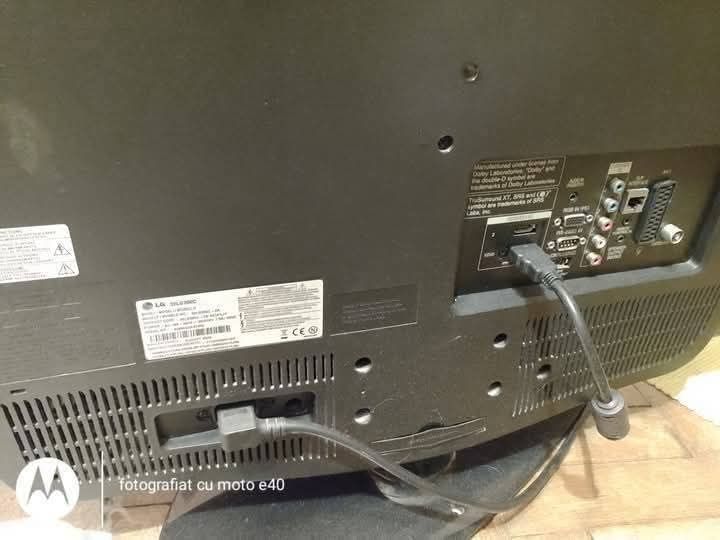 Vând lcd LG, full HD, 81 cm