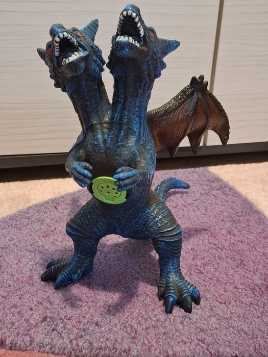 Dragon cu 2 capete