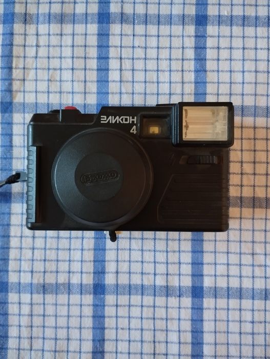 Фотоапарат Еликон 4