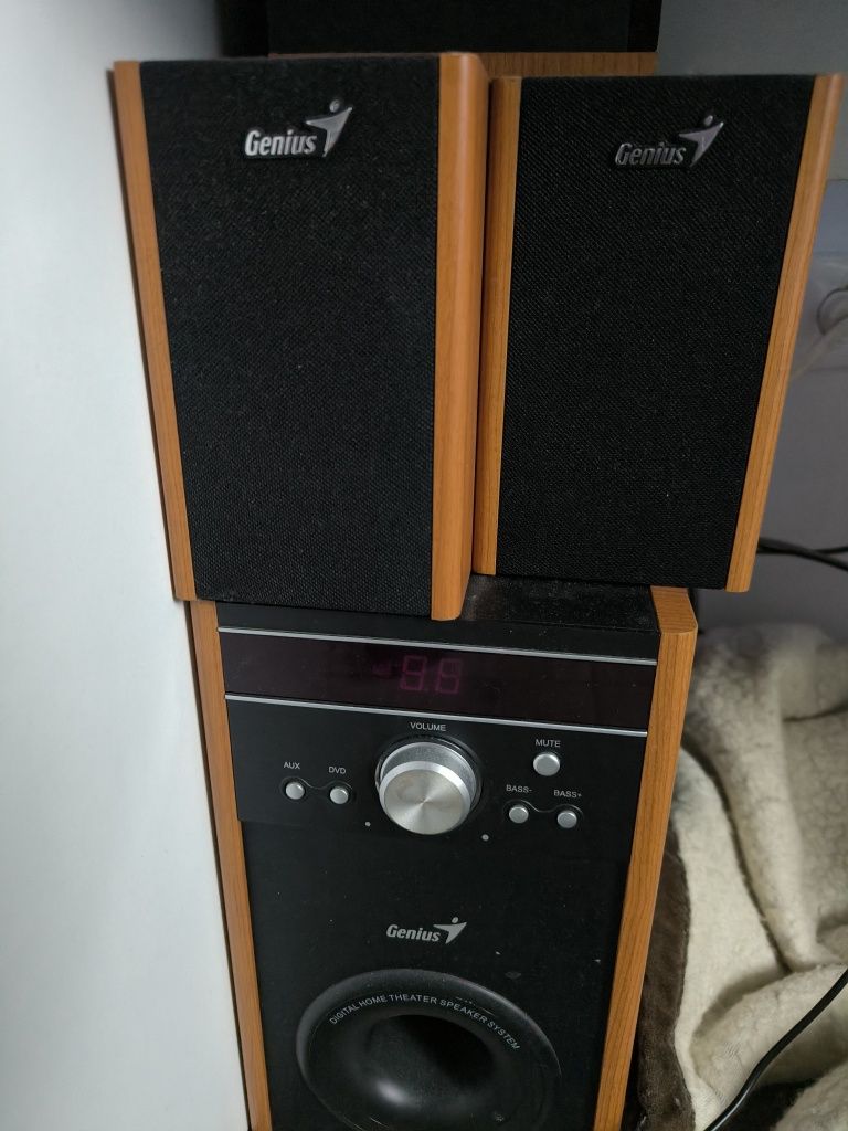 Vând PC Gaming Myria
