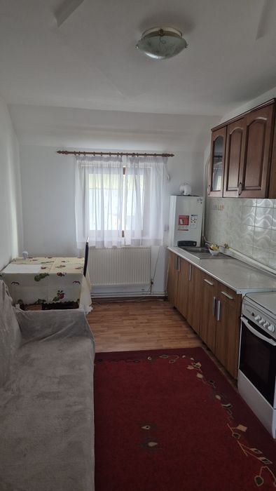 Apartament de inchiriat