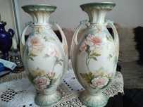 Чифт Бромфорд( Bromford ware)   вази от Викторианската епоха
