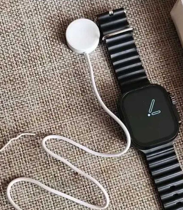 Смарт часовник в черно