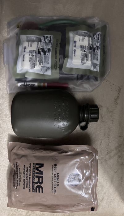 Lot echipamente militare