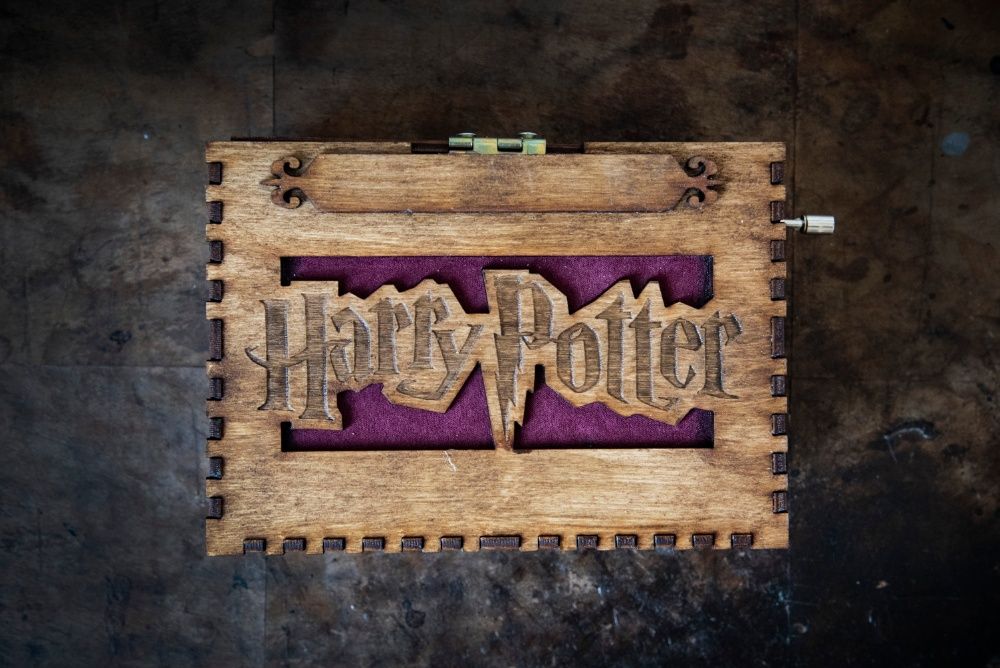Дървена кутийка Хари Потър, harry potter музикална кутийка