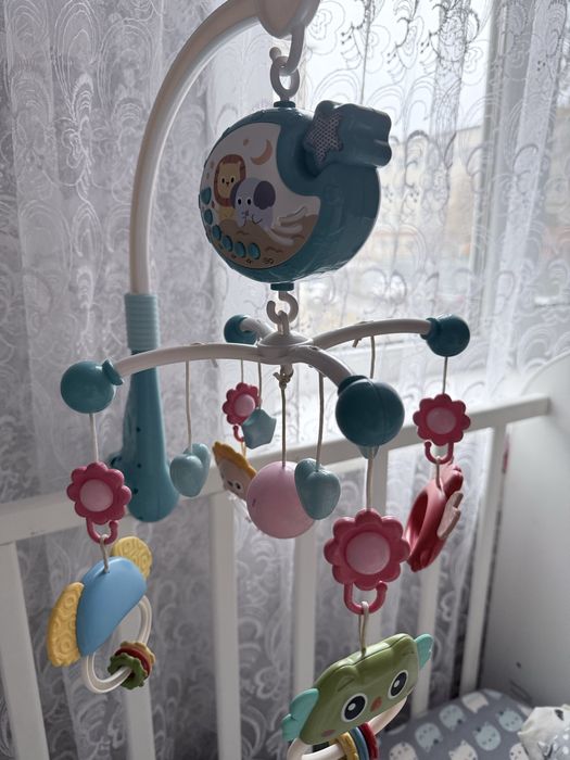 Мобиль на кроватку 1500 тг