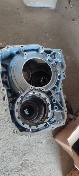 Gentra avtomat karobka sotiladi