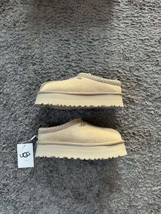 UGG Tasman Platform Slippers Cream