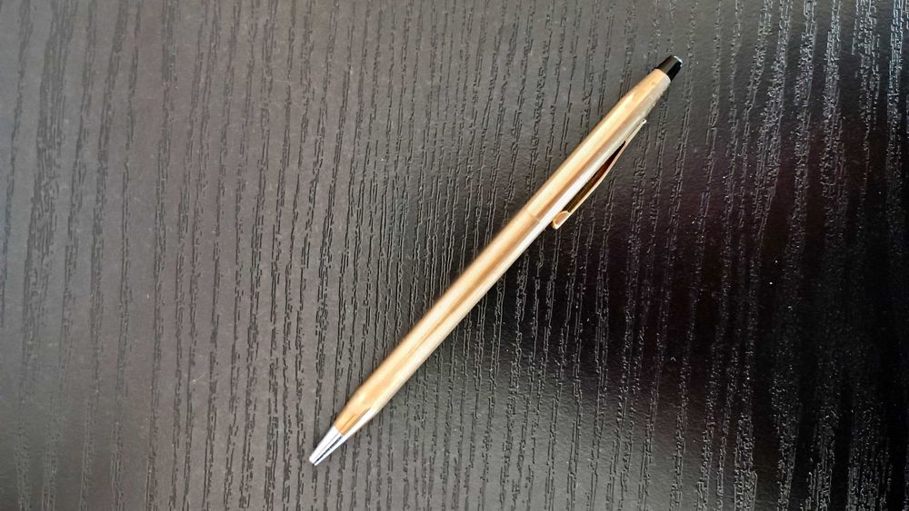 Златна химикалка Cross