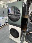Стирально-сушильная машина LG WashTower OBJET W4W8LVPK2HM