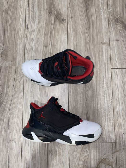 Jordan Max Aura 4
