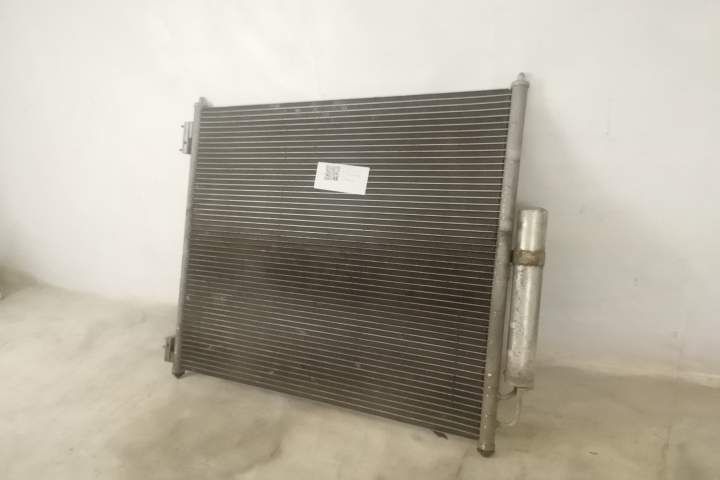 Радиатор за климатик Оригинален В добро състояние 3.0 ДИЗЕЛ Ленд Роувъ