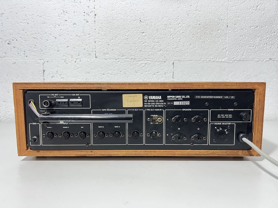 Amplificator/amplituner Yamaha CR-800 70w/canal