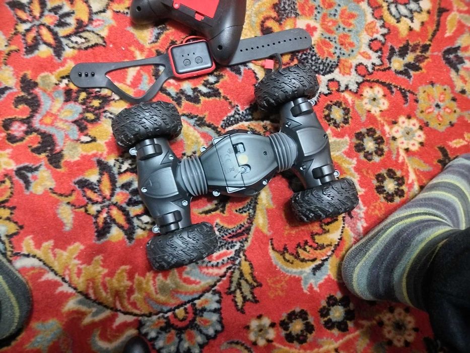 Vand mașina de scheme și drifturi noua. Am 2 mașini