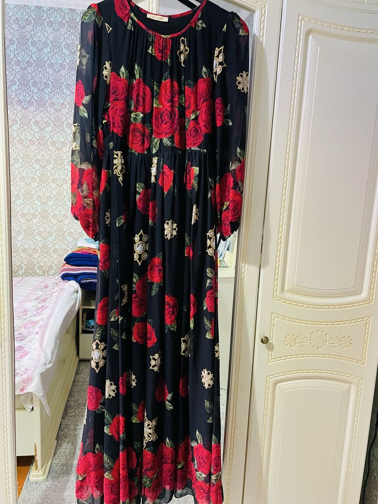 Продам Турецкий платья