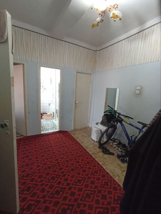 Продается двухкомнатная квартира на массиве Водник