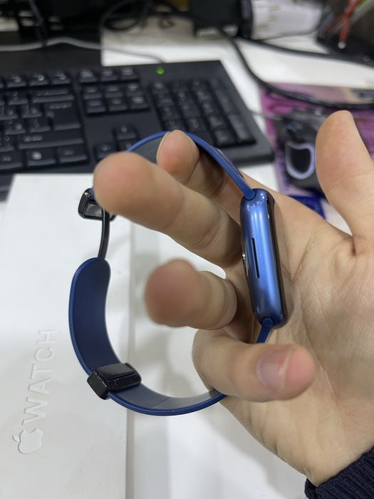 Apple Watch Series 7 • 45 мм • 32 GB • 85%