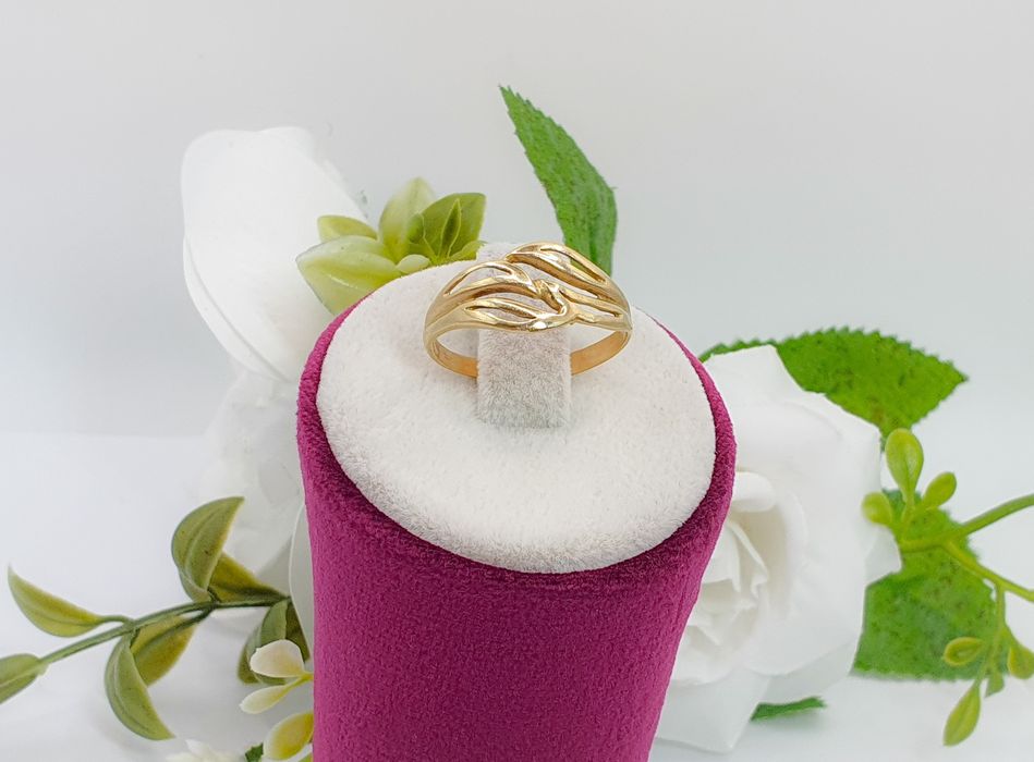 Inel din aur de 14K – mărimea 59, gramaj 2,21 g