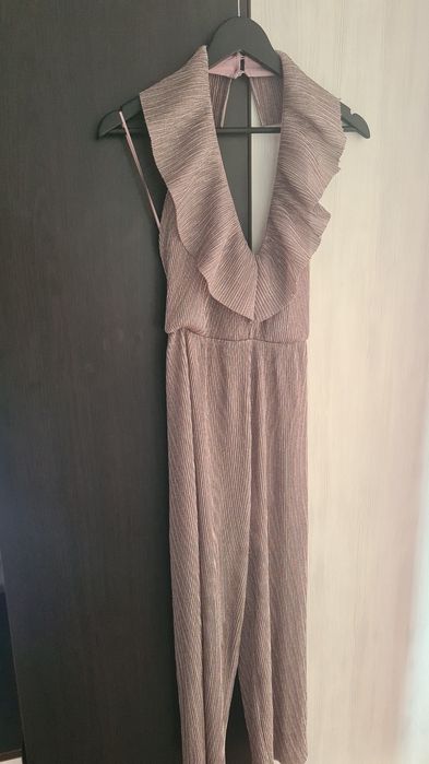 Salopetă Bershka nouă