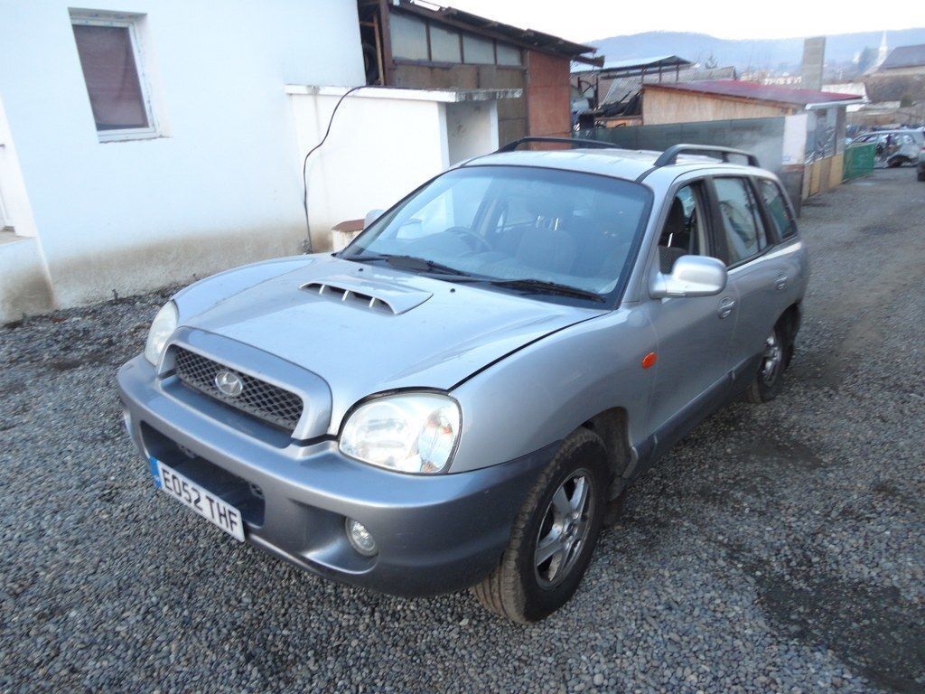 Dezmembrez Hyundai Santa Fe 1 2.0 CRDI 2001-2006
