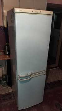Продаю холодильник Самсунг в хорошем состоянии с доставкой до дома