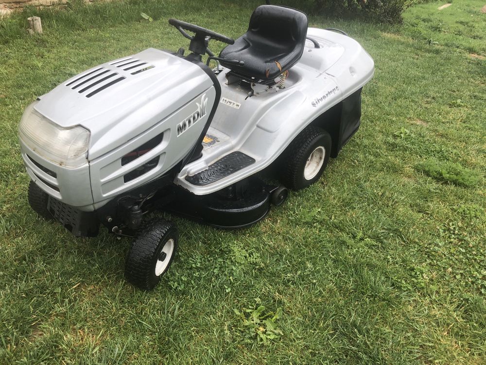 Mtd tractoraș tuns gazon,hidrostatic 15,5 CP,motor Briggs&Stratton