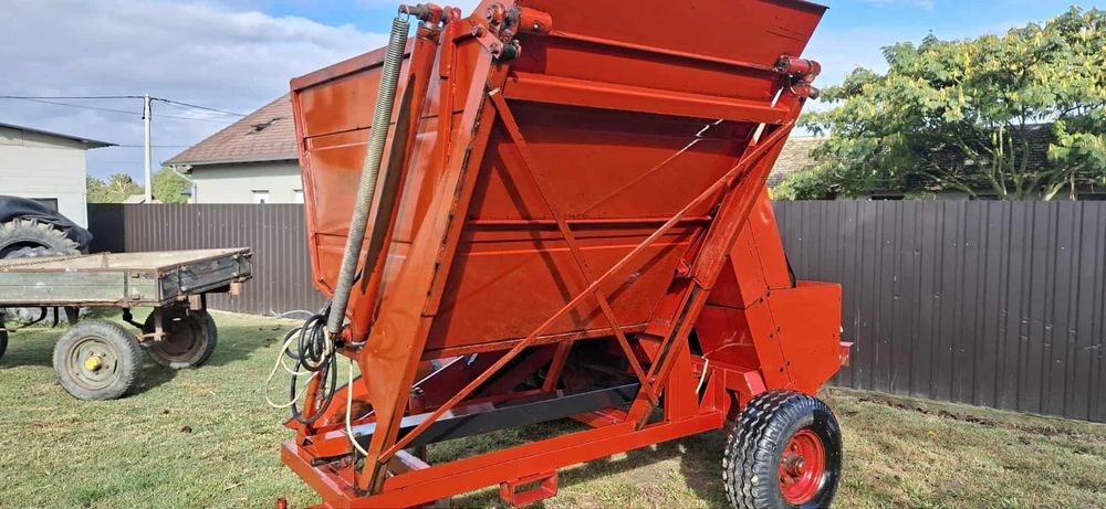 Culegători de porumb sip sempeter eko 3500