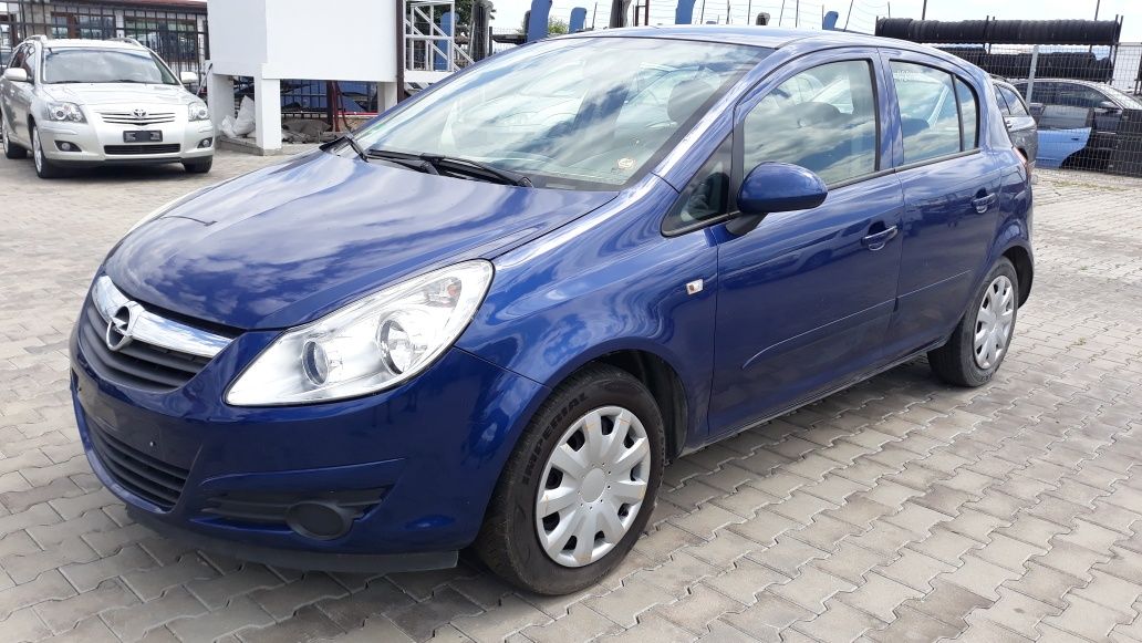 Opel Corsa D 1.3cdti,На части