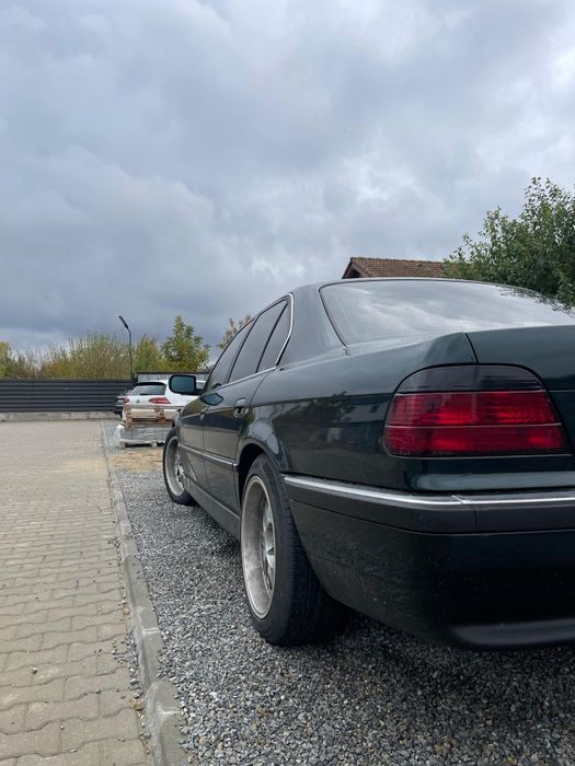 BMW Seria 7 E38 725 Tds