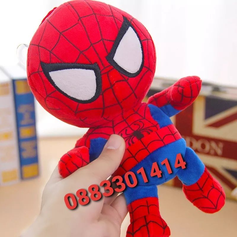 Спайдърмен Плюшена играчка 30см Spiderman