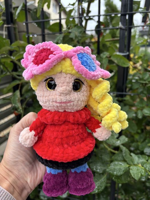 Păpușă Polumna Lavgud croșetată manual