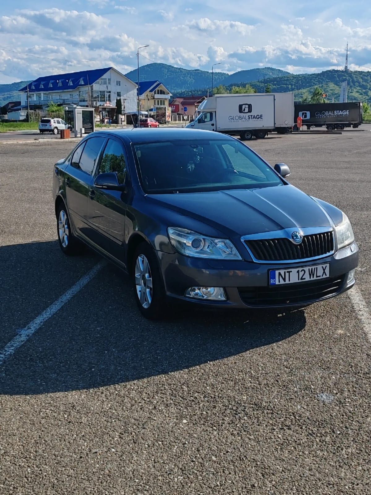 Vând Skoda Octavia 2 Facelift