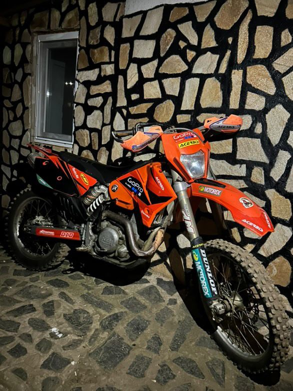 Ktm Exc 525.